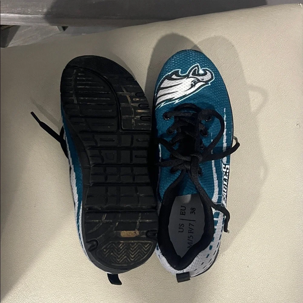 Philadelphia Eagles Sneakers Lightweight Football NFL Size 7 - Picture 6 of 6